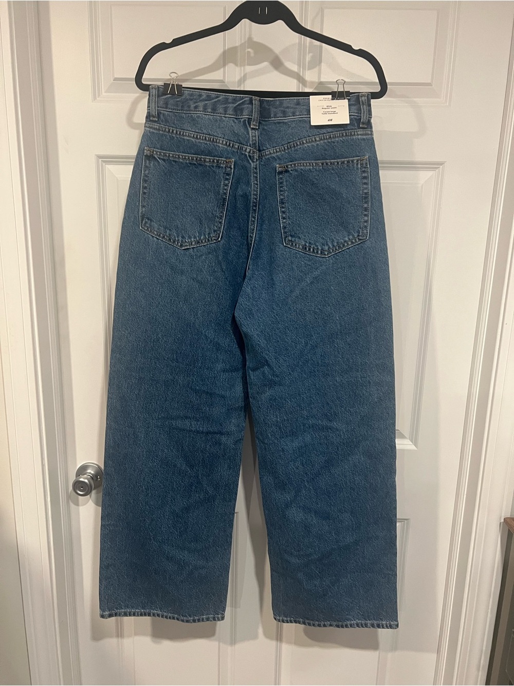 H&M Women's Wide-Leg Jeans in Mid Blue - Picture 2 of 9